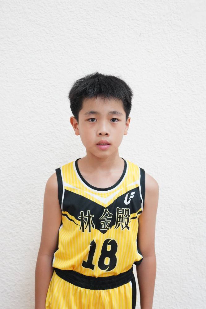 李卓陽