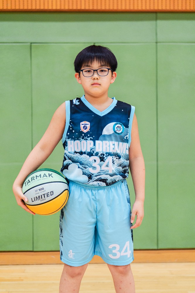 梁以舜 Omar